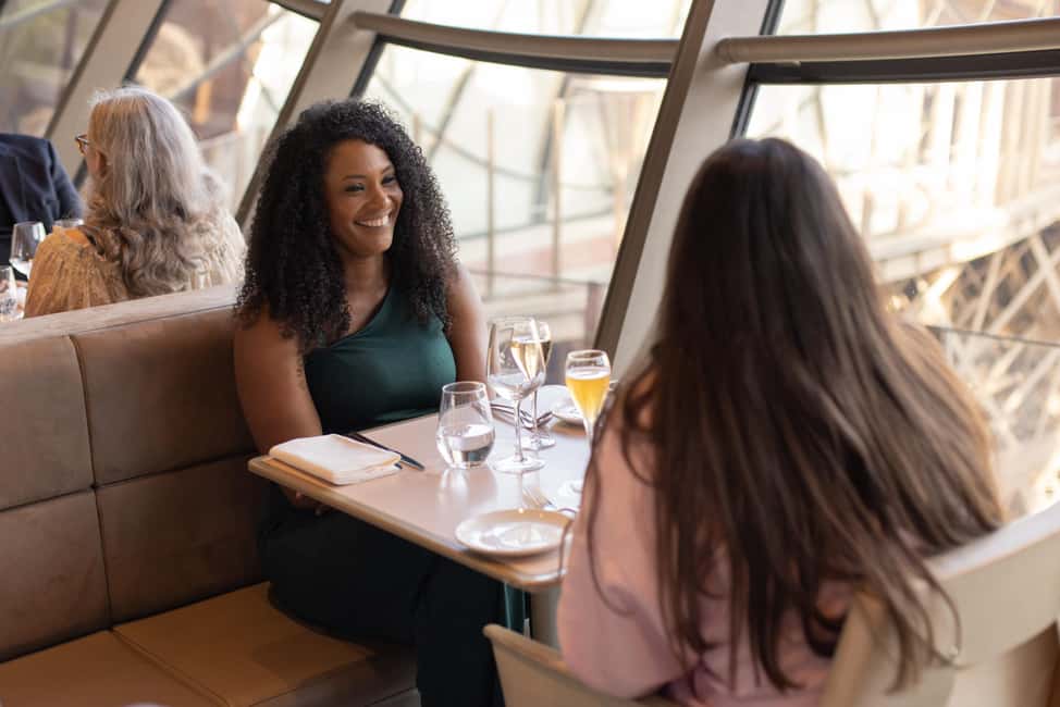 Paris: 3-Course Lunch at Eiffel Tower's Madame Brasserie - The 1:00 PM Arrival Rule (why timing affects everything)