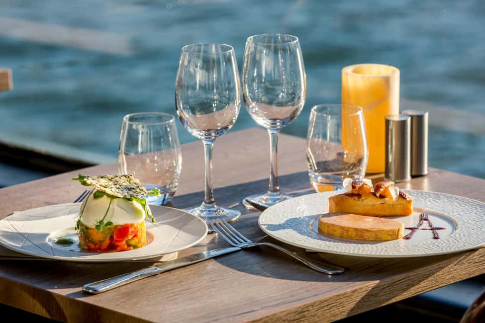 Paris: 3-Course Lunch Cruise on the River Seine - Value check: is $80 a fair deal for views plus a meal?