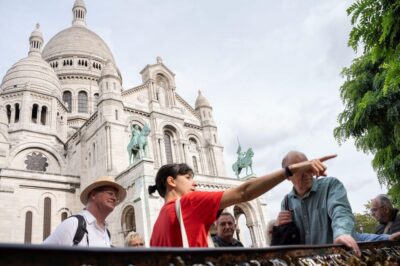Paris: A Solo Wander Through Hidden Gems of Montmartre - Moulin Rouge area to the Wall of Love: independence, but make it romantic