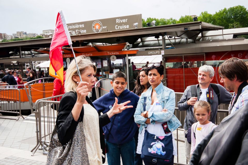 Paris: Audio-Guided Bus Tour & Seine River Cruise - What you’ll spot from the Champs-Élysées to the Eiffel Tower area