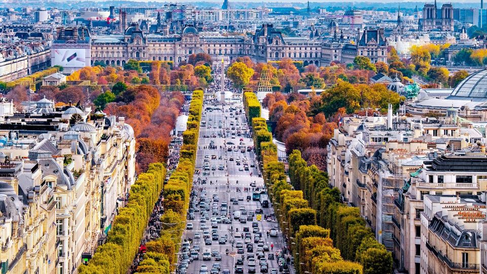 Paris Audioguide - TravelMate app for your smartphone - Your Paris route on audio: icons, museums, and the in-between streets