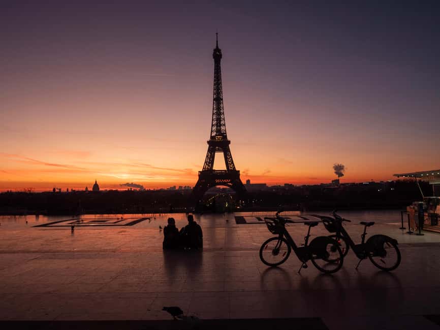 Paris Before the Crowds: Sunrise Bike Tour with Breakfast - Key things that make this tour worth your time