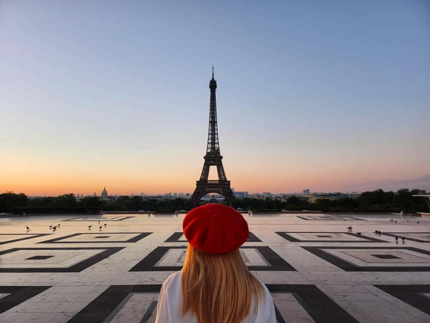 Paris Before the Crowds: Sunrise Bike Tour with Breakfast - Louvre Pyramid and the morning streets you can finally see