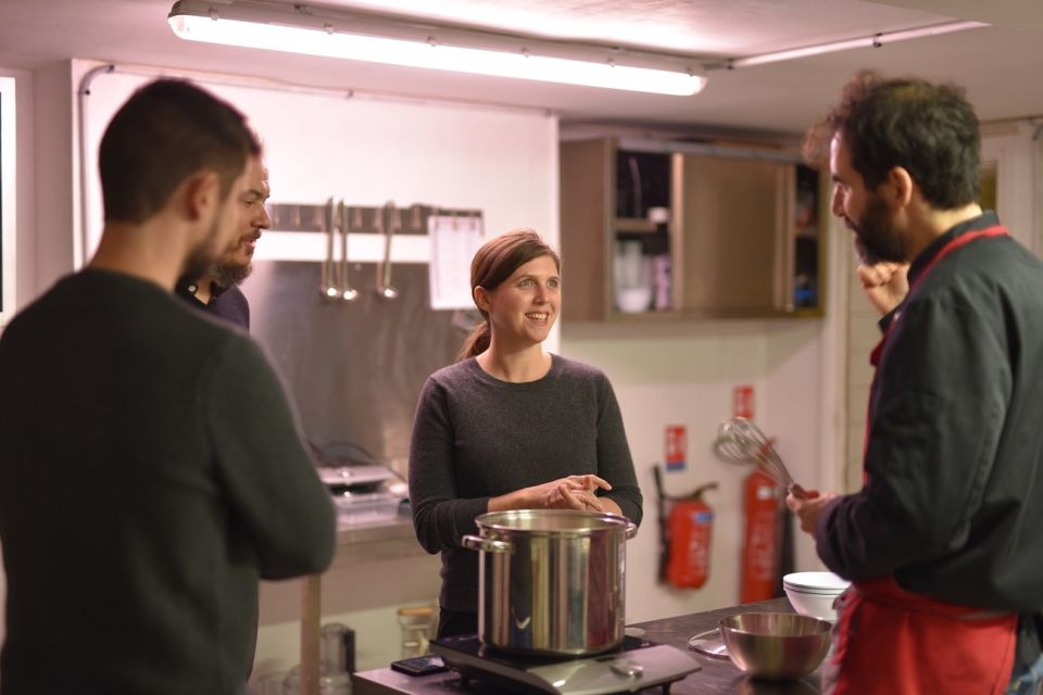 Paris: Butter and Cheesemaking Workshop - Where the Workshop Starts: Musée Vivant du Fromage