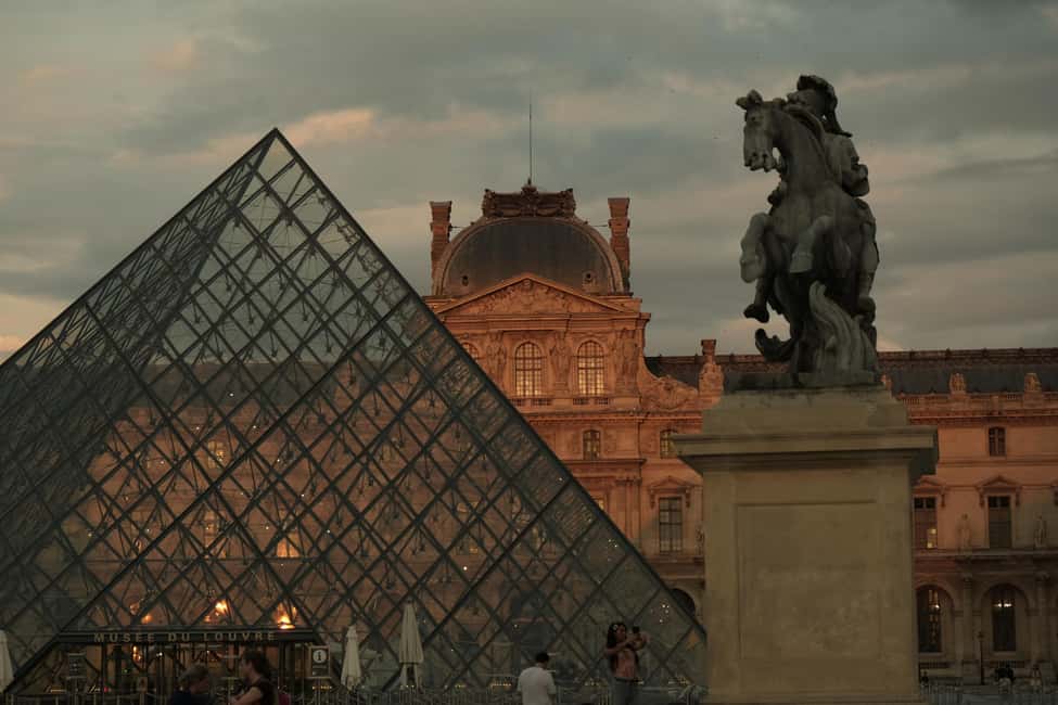 Paris By Night: 3-Hour Guided Bike Tour - Paris After Dark From the Saddle: why this ride fits first-timers
