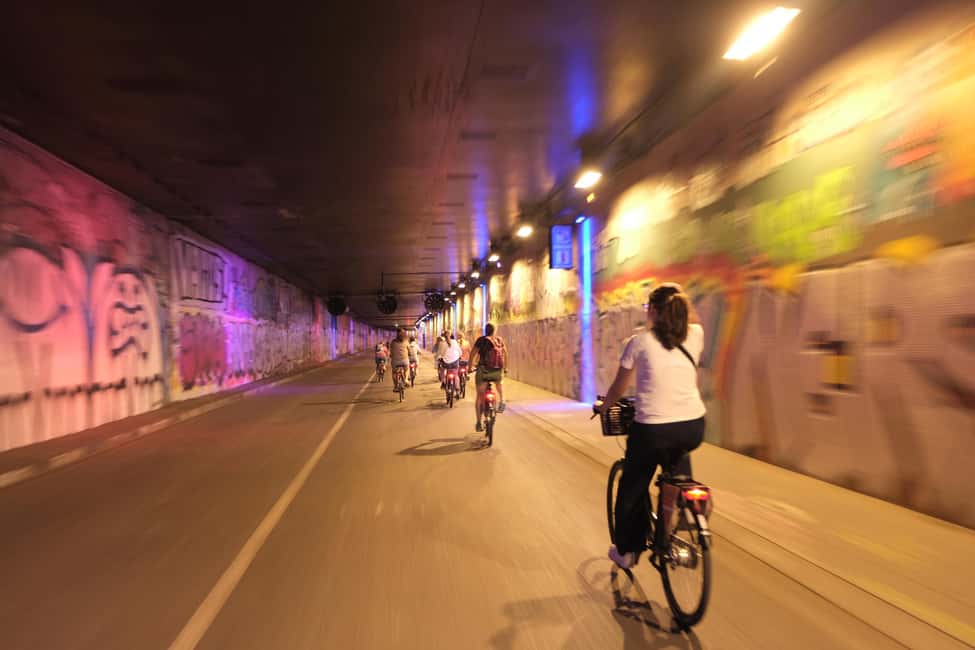 Paris By Night: 3-Hour Guided Bike Tour - Who should book this Paris By Night bike tour?