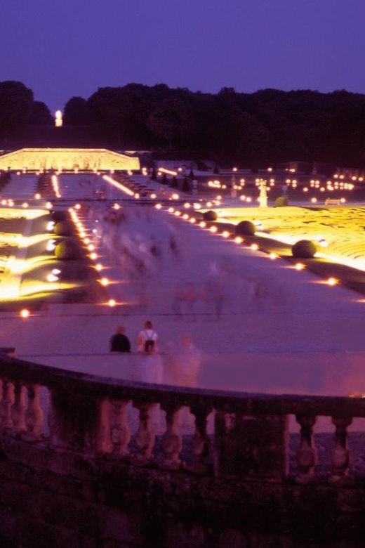 Paris: Candlelit Dinner at Vaux-le-Vicomte by Limousine - Pickup in Central Paris and the Smooth Arrival at the Chateau