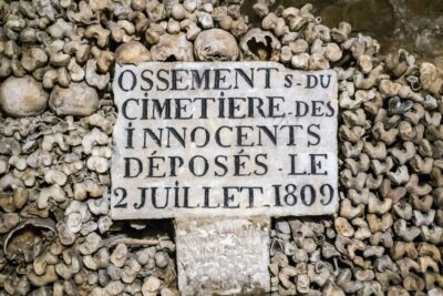 Paris: Catacombs Restricted Access Tour - Where you meet: Denfert Rochereau and how not to lose time