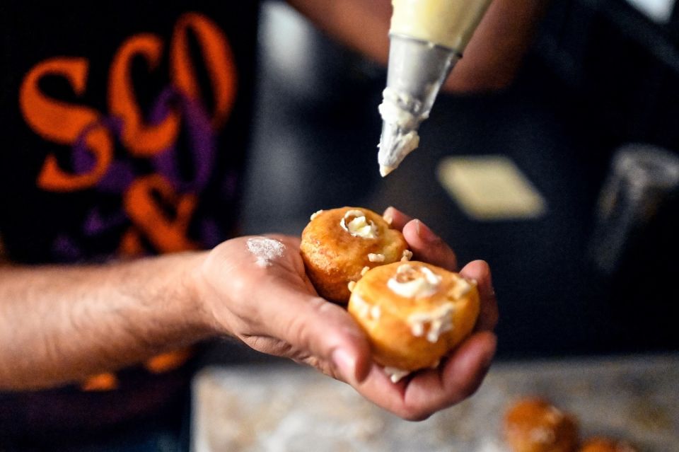 Paris: Chocolate and Pastry Tour with Tastings - Stop One: Fluffy Meringue and the Art of Light Bites