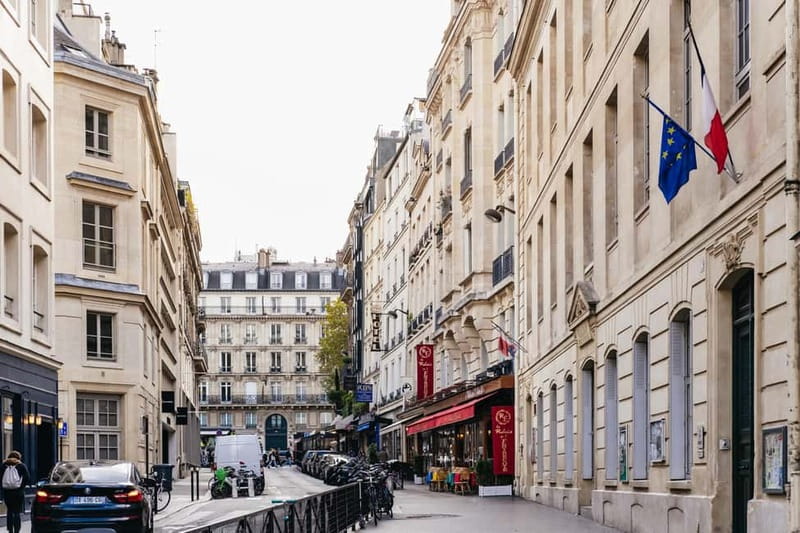 Paris: Chocolate & Patisserie Walking Tour with Tastings - Who This Tour Suits (and Who Should Skip It)