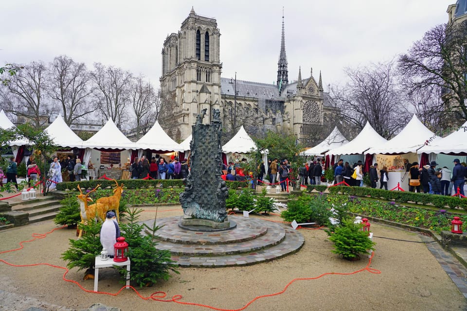 Paris: Christmas Market Guided at Notre Dame & Food Tasting - Finding Your Guide at 5 Quai de l’Archevêché