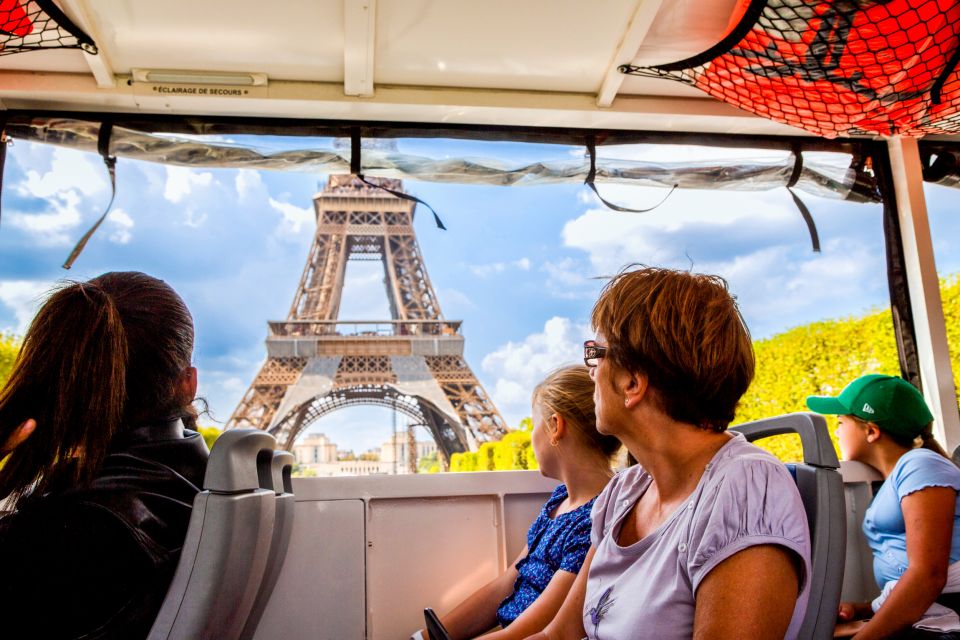 Paris: City and River Seine Tour on an Amphibious Bus - The 20-minute Seine segment: Seine Musicale, Saint-Cloud gardens, and La Défense views
