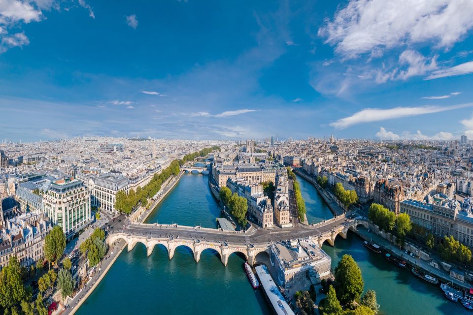 Paris City Center Self-Guided Walking Tour - Champs-Élysées to Arc de Triomphe: big boulevard energy