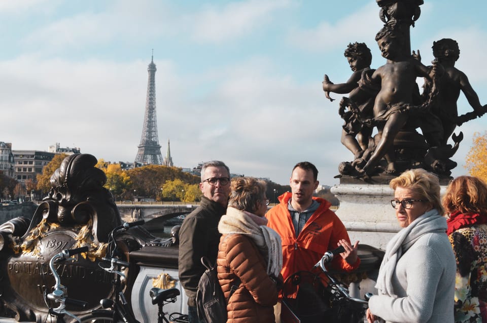 Paris: City Highlights Bike Tour - The route’s secret weapon: bike lanes and a Seine break