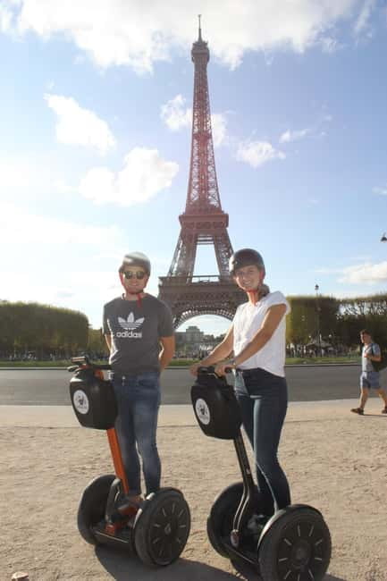 Paris: City Highlights on a Segway - Arc de Triomphe and Champ de Mars: Space, Scale, and a Breath of Open Air