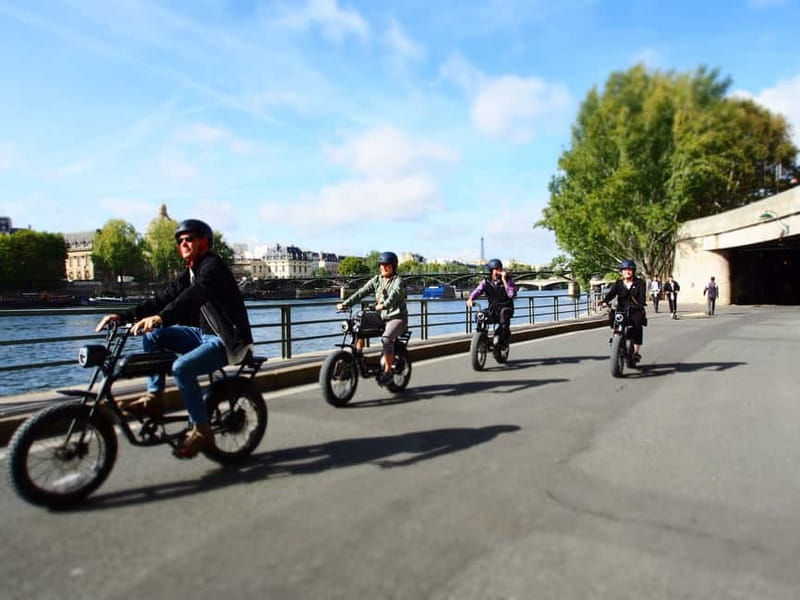 Paris: City Highlights Private Electric Bike Tour with video - Key highlights at a glance