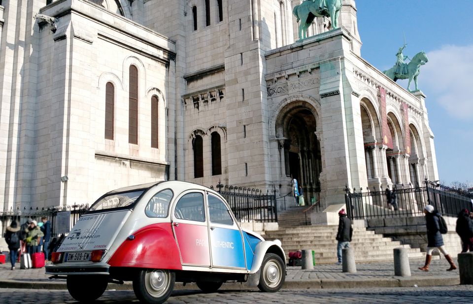 Paris: Classic Sites Tour by Vintage Citroen 2CV - Louvre and Notre-Dame on Île de la Cité: iconic contrasts, close-up gargoyles