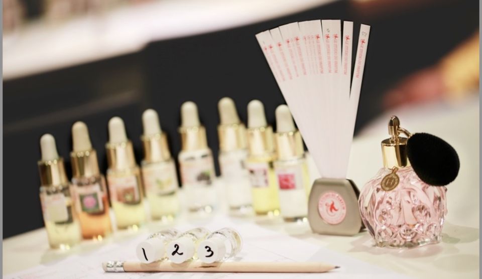 Paris: Create your Signature Scent Perfume Workshop - Inside Marina JUNG’s apartment atelier: what the 90 minutes feels like