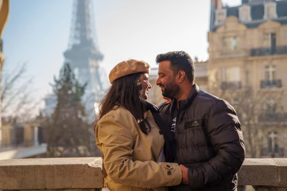 Paris: Eiffel Tower Photoshoot with a Professional - Value Check: How $29 Works for a Pro Photoshoot