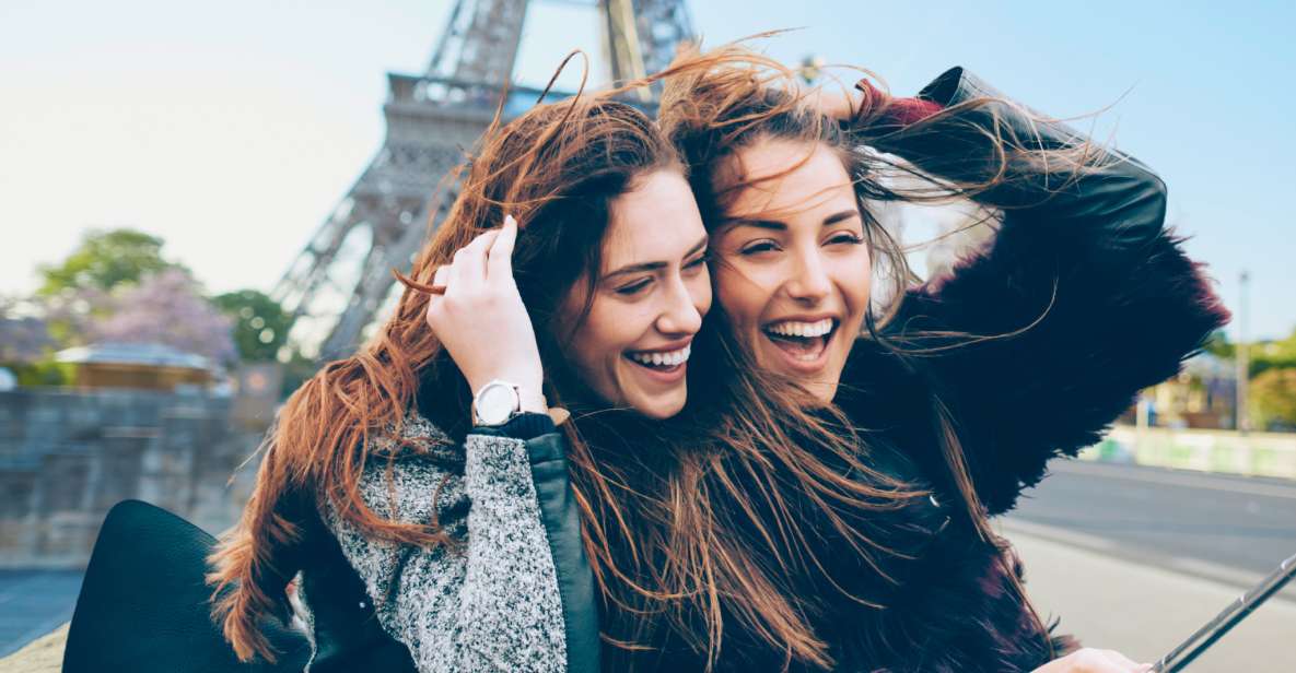 Paris: Eiffel Tower Tickets and City Bus Tour - The audio app and interactive elements that keep it from feeling like autopilot