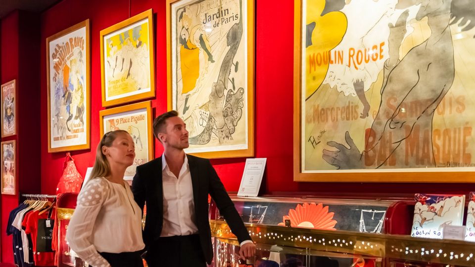 Paris: Evening Sightseeing Tour and Moulin Rouge Show - Moulin Rouge Féérie: The 9 pm Show That Runs the Night