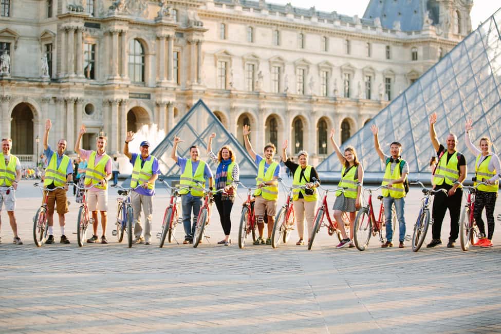 Paris Evening Snapshot Bike Tour - Key highlights that matter on the ground