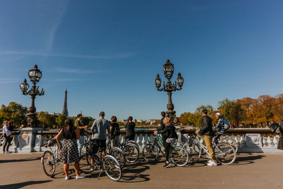 Paris: Famous Monuments Cycling Tour - Louvre Courtyards by Back Entrance: Pyramid Views Without the Usual Stress