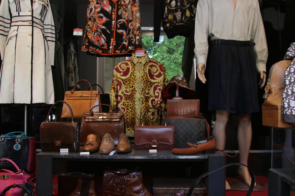 Paris: Fashion History Walking Tour in the Heart of Paris - Palais-Royal Gardens: Your First Real Taste of Couture Paris