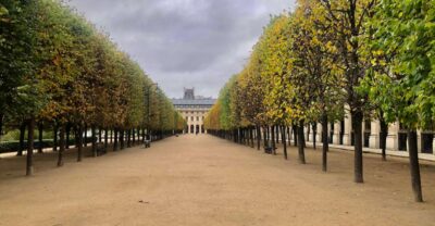 Paris: Fashion History Walking Tour in the Heart of Paris - Meet Your Fashion-Industry Guide by the Comédie-Française