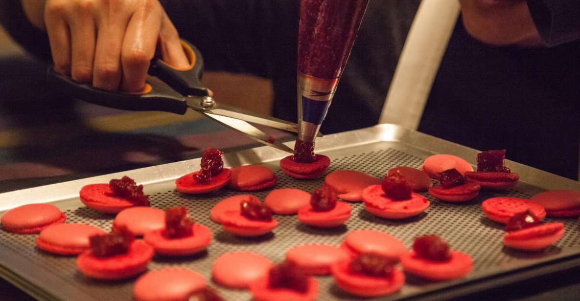 Paris: French Macarons Baking Class with a Parisian Chef - The 3-hour hands-on session: how you learn the French way