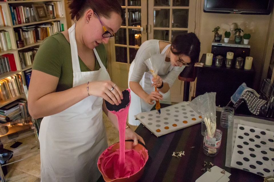 Paris: French Macarons Baking Class with a Parisian Chef - Planning your afternoon in Ile-de-France without stress