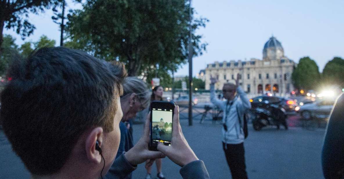 Paris: Ghosts, Legends & Mysteries Evening Walking Tour - Fontaine des Innocents and Saint-Jacques Tower: the city keeps talking
