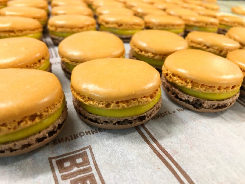 Paris: Gourmet Food Tour & Louvre Museums Guided Tour - Starting at La Comédie-Française: A Central, Easy Kickoff