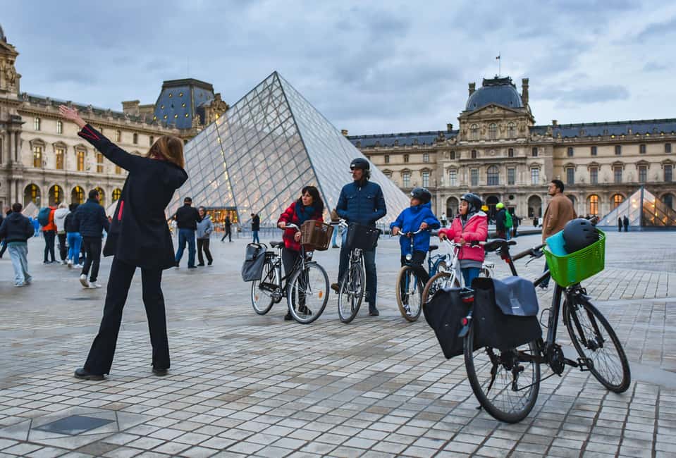 Paris: Guided bike tour - Greatest monuments of the capital - Key points to know before you pedal