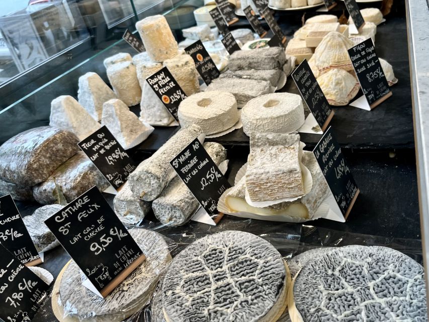 Paris: Guided Champagne & Food Tour in St-Germain-des-Pres - St-Germain-des-Prés Champagne begins at Les Deux Magots