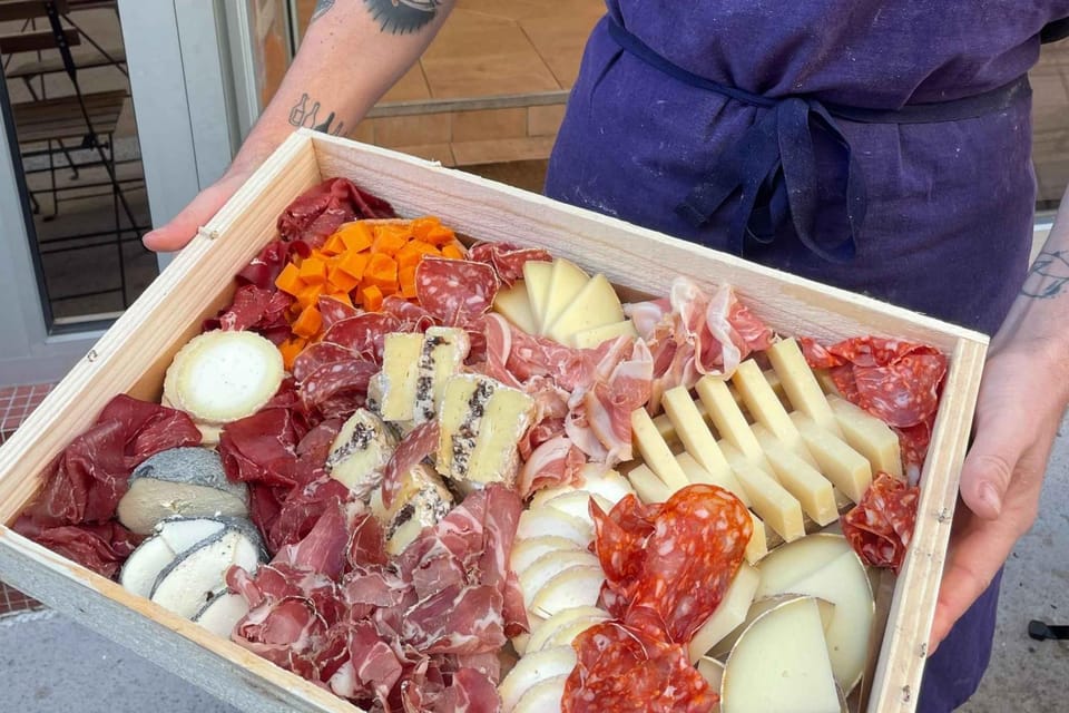 Paris: Guided Montmartre Walking Tour with Food & Wine - Savory bites and the big finale: cheese, cold cuts, and wine