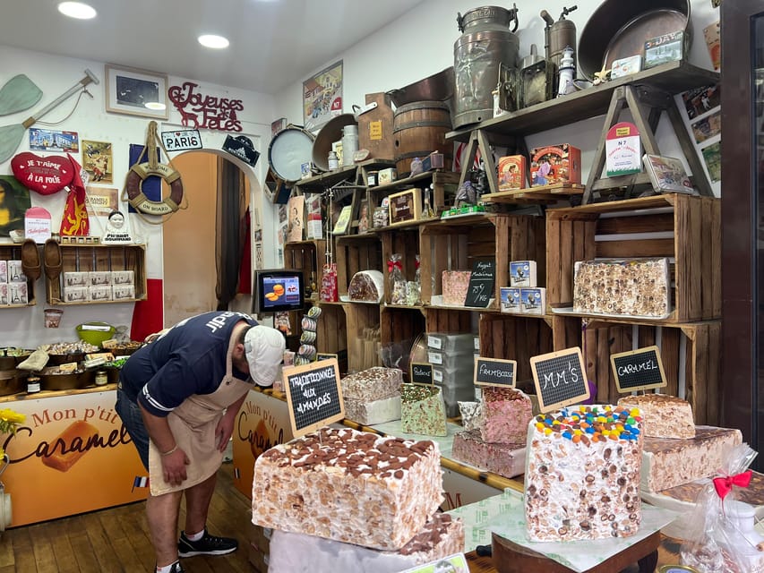 Paris: Guided Montmartre Walking Tour with Food & Wine - Price and value: is $82 a fair deal?