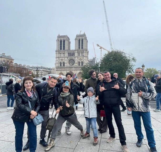 Paris: Guided Walking Tour from Opera Garnier to Notre-Dame - Palais Garnier: see the opera house as a landmark with a pulse