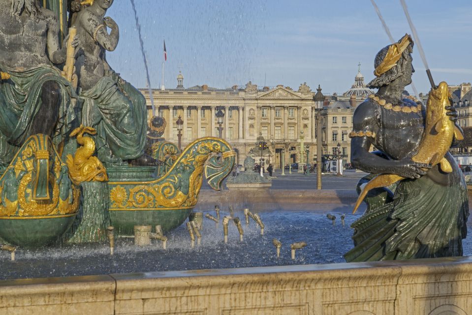 Paris: Hôtel de la Marine Entry Ticket - Using the digital tools and interactive moments without rushing