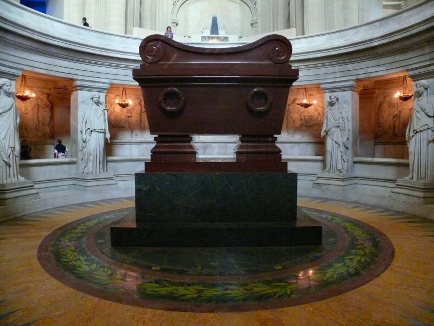 Paris: Invalides Dome - Skip-the-Line Guided Museum Tour - The cathedral and the Sun King’s legacy: why the setting matters