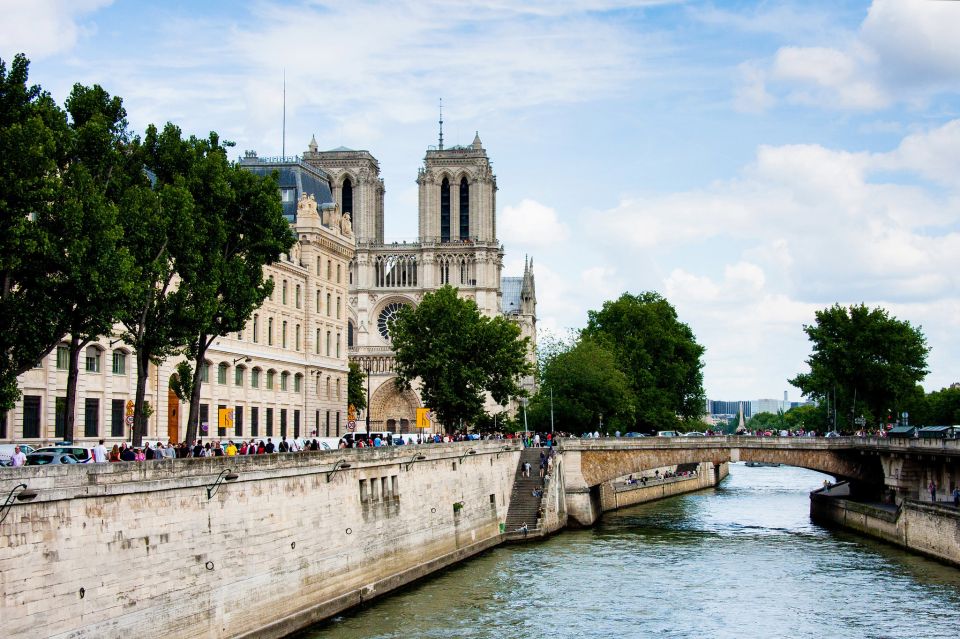 Paris Latin Quarter 2-Hour Private Walking Tour - Hôtel de Cluny and Profane Gothic: The Surprise Stop You’ll Remember