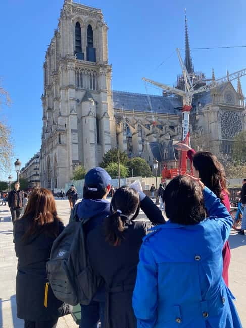 Paris: Latin Quarter Essential Highlights Walking Tour - Notre Dame from the outside and the Rue de la Huchette vibe