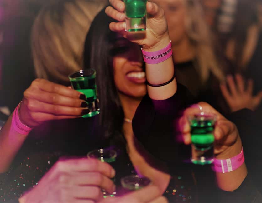 Paris: Latin Quarter Guided Pub Crawl to Bars and Clubs - Price and value: what $14 really means for your night