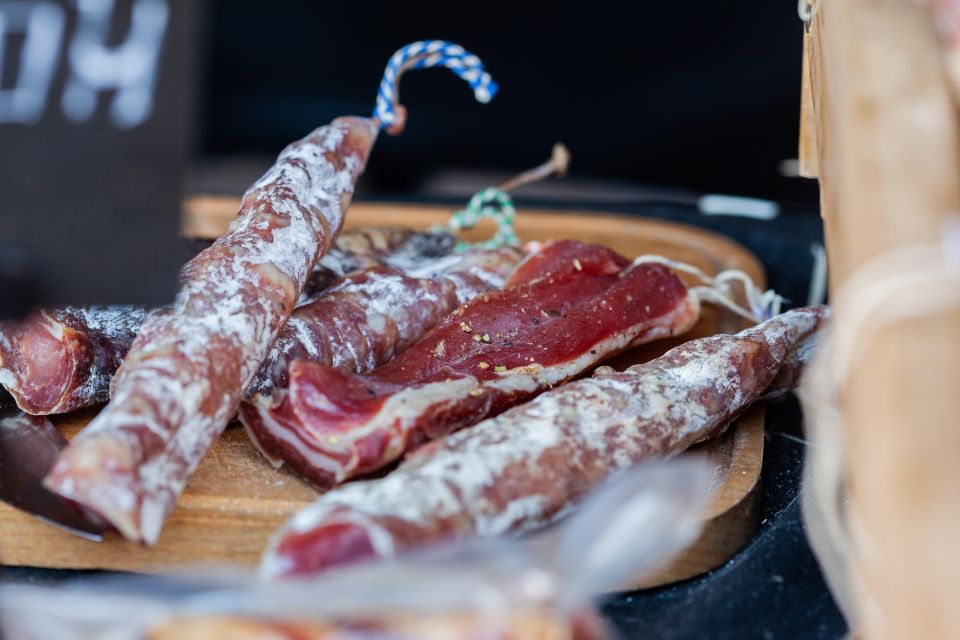 Paris: Latin Quarter Traditional Food Tour with Full Meal - Key things that make this tour worth it