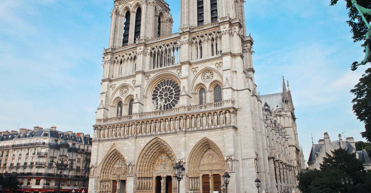 Paris: Latin Quarter Traditional Food Tour with Full Meal - Pacing, group size, and what you should expect from the schedule