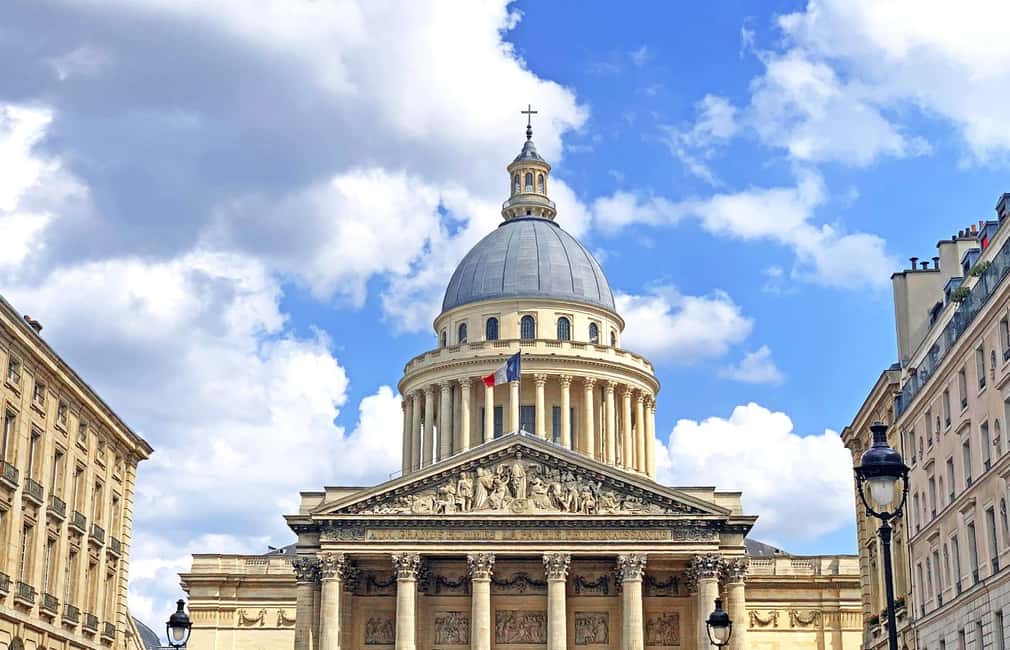 Paris: Latin Quarter Walking Tour with Local Guide - Notre-Dame Cathedral: Gothic Details Without the Headache