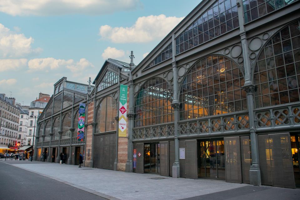 Paris Le Marais Walking Tour: Small Group Experience - Place des Vosges: the square that teaches you how Le Marais works