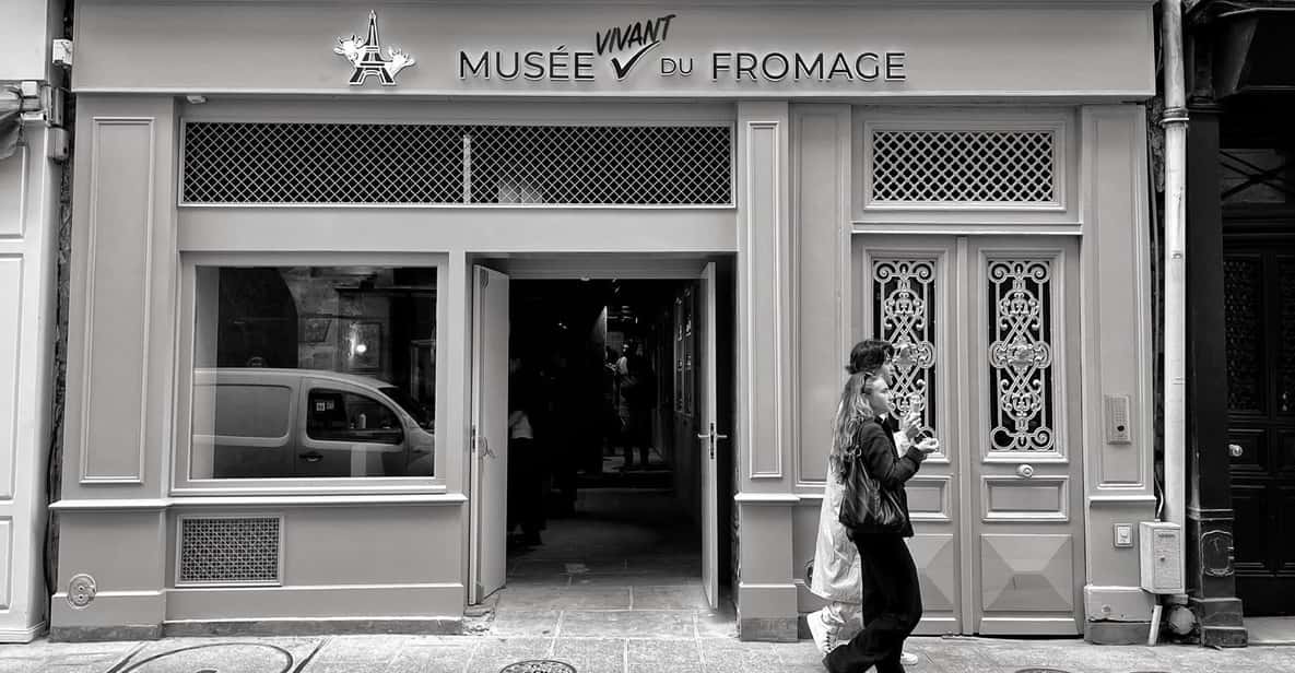 Paris: Living Cheese Museum Guided Tour with Cheese Tasting - The 1-hour plan: what happens from start to finish