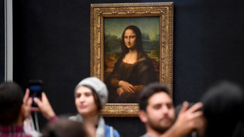 Paris: Louvre/Eiffel Tower & Seine Cruise Timed Entry Ticket - Louvre Timed Entry That Actually Saves Your Day