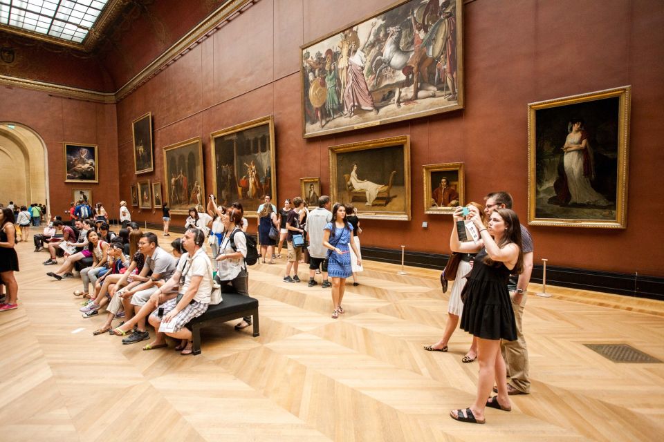 Paris: Louvre Museum Guided Tour - Earphones and Group Flow: Small Comforts That Make a Difference